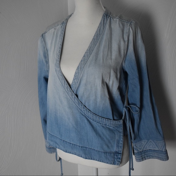 cloth & stone Tops - Cloth & Stone Denim Wrap Top Medium